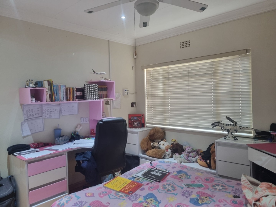 4 Bedroom Property for Sale in Vaalpark Free State